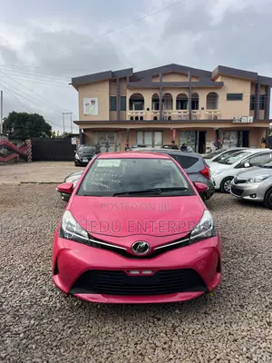 Toyota Vitz 1.3 AWD 3dr 2015 Pink