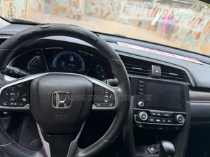 Honda Civic EX Sedan 2019 Black