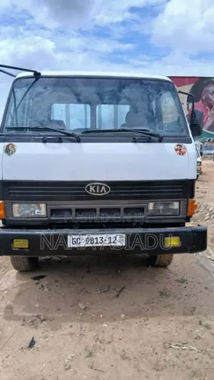 Kia Rhino 1