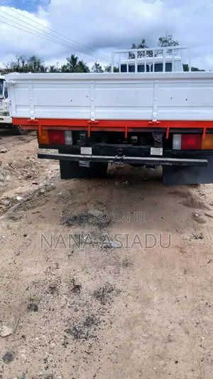 Kia Rhino 1