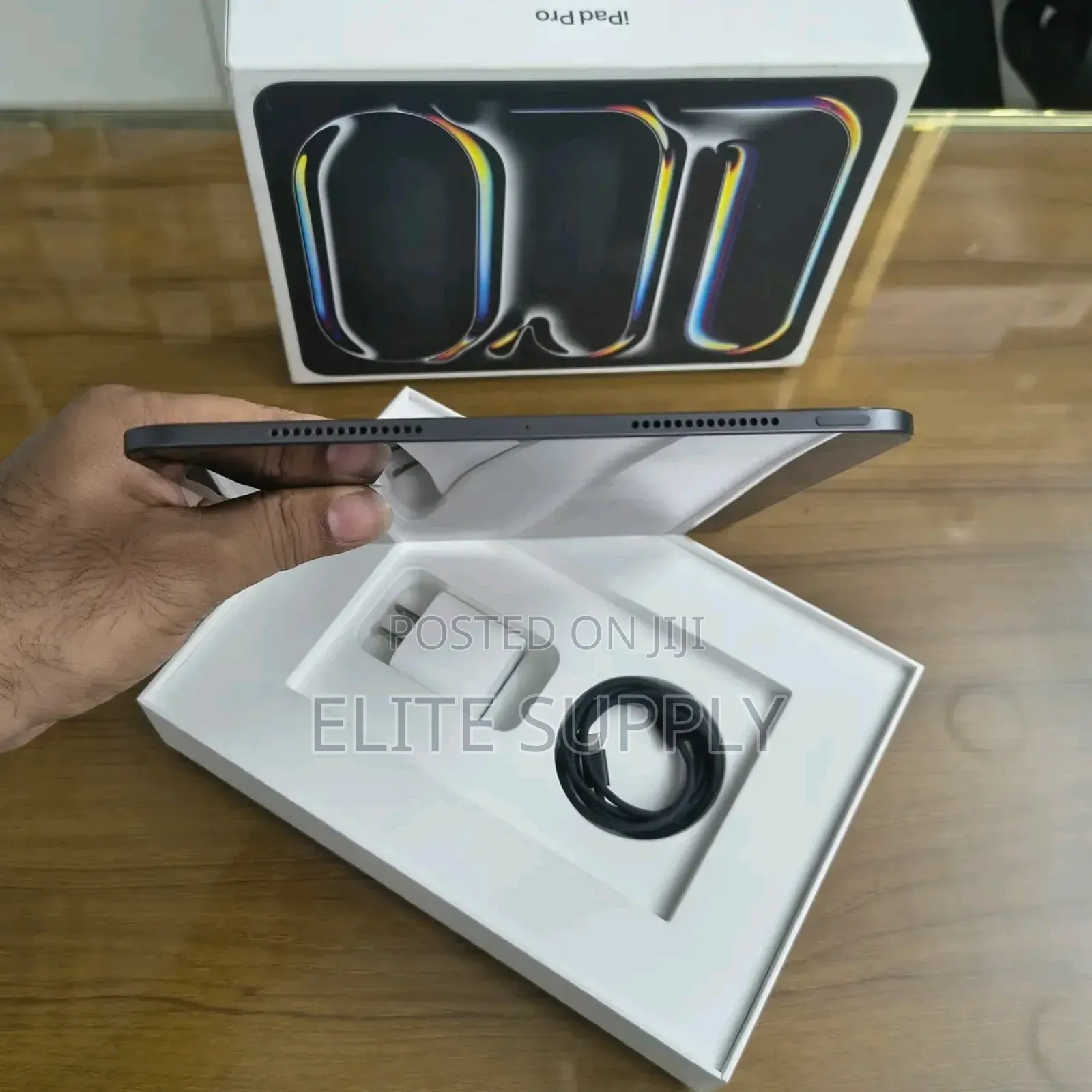 New Apple iPad Pro 11 (2024) 512 GB Silver