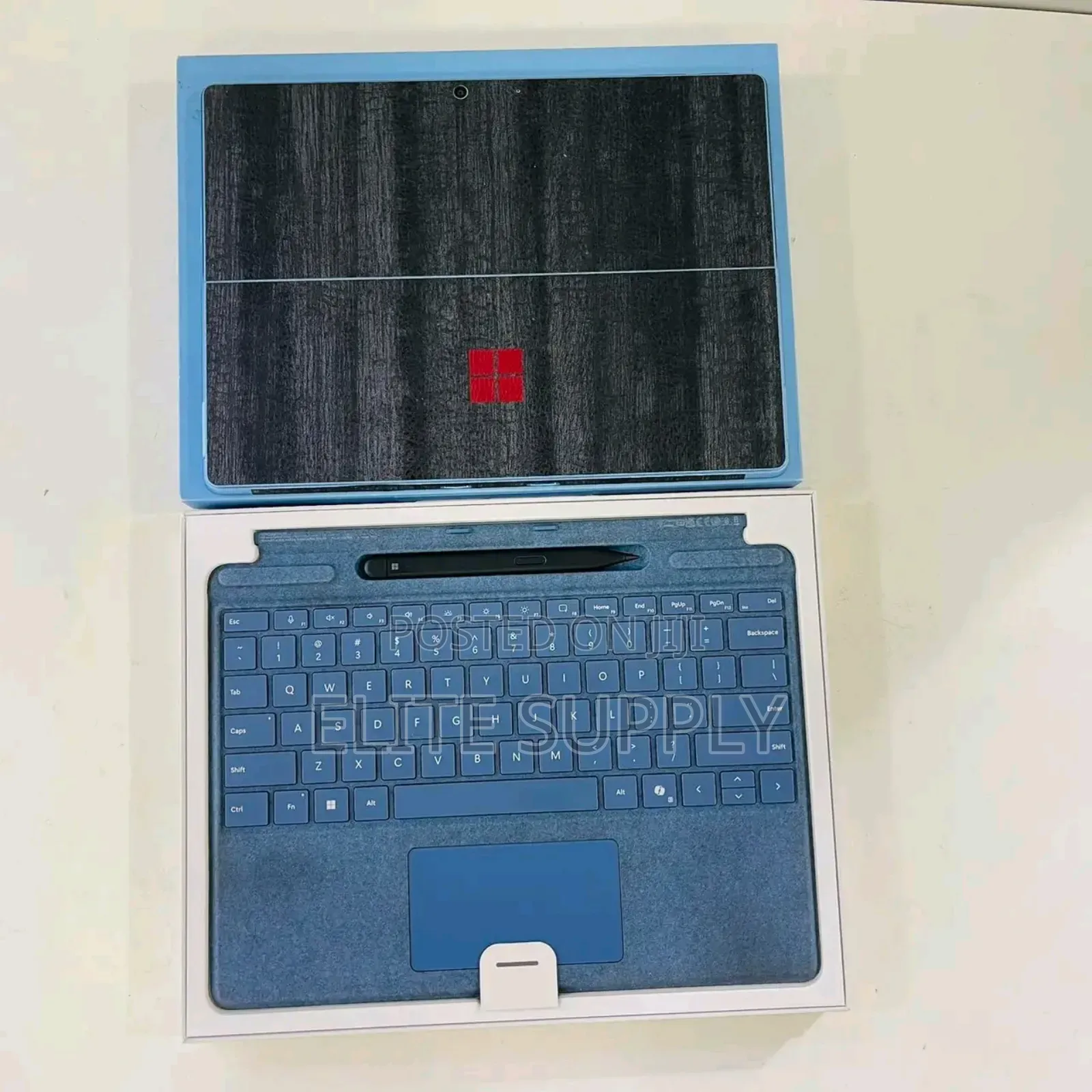 New Microsoft Surface Pro 512 GB Blue