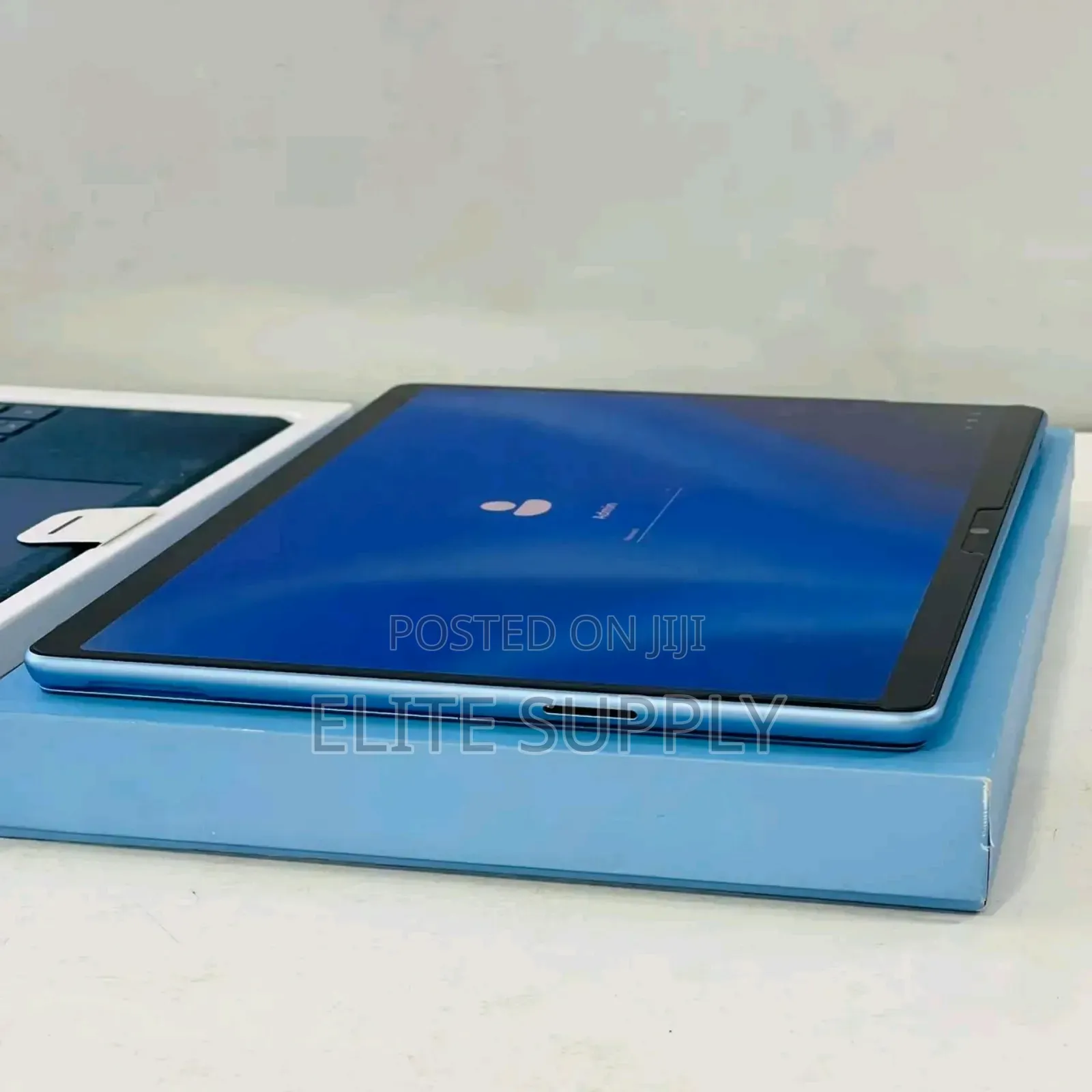 New Microsoft Surface Pro 1 TB Black