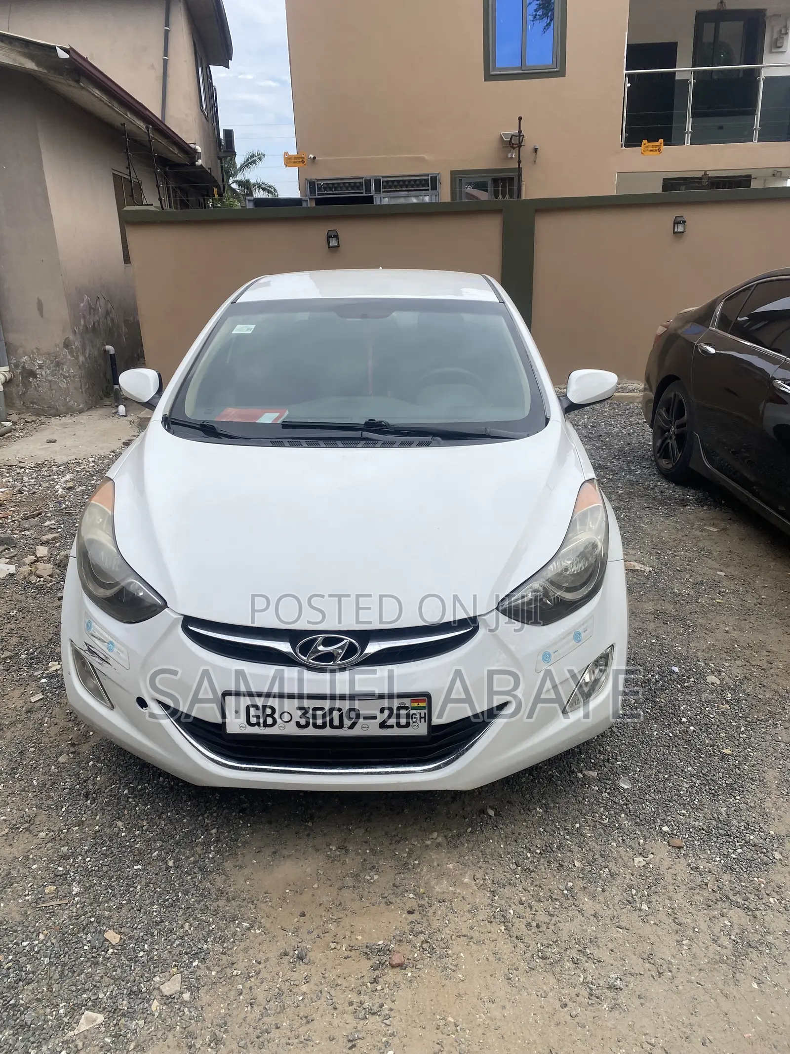 Hyundai Elantra 2013 White