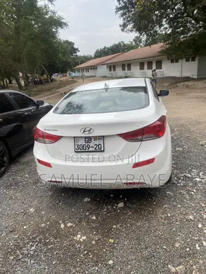 Hyundai Elantra 2013 White