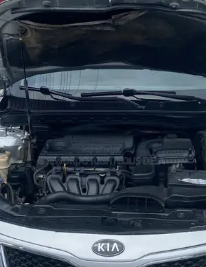 Kia K5 2.0 MPI 2011 Silver