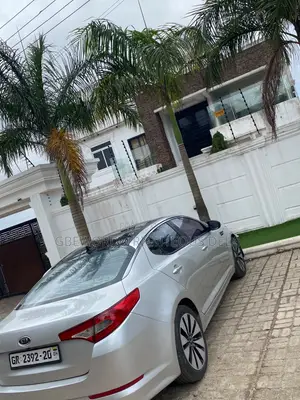 Kia K5 2.0 MPI 2011 Silver