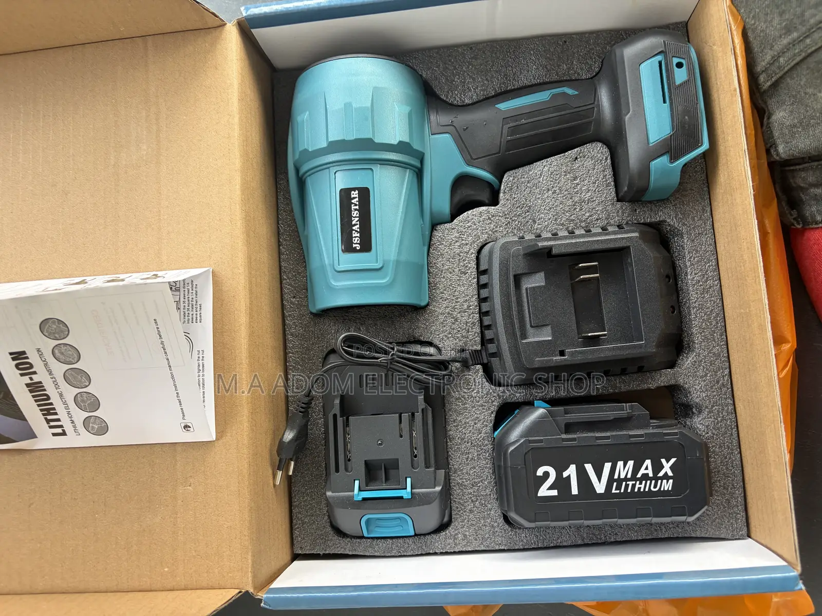 Portable Electric Blower With Two Rechargeable Battery a Charger