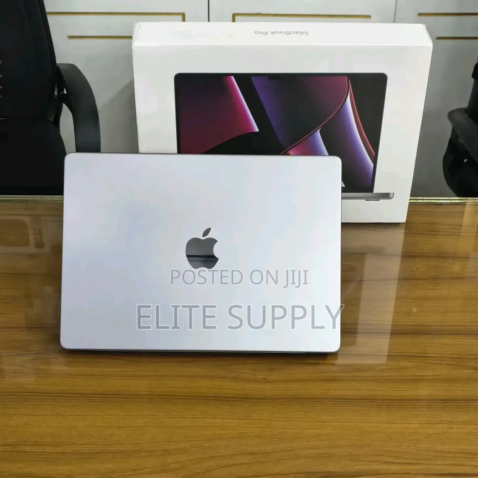 New Laptop Apple MacBook Pro 2021 M1 16GB Apple M1 SSD 512GB