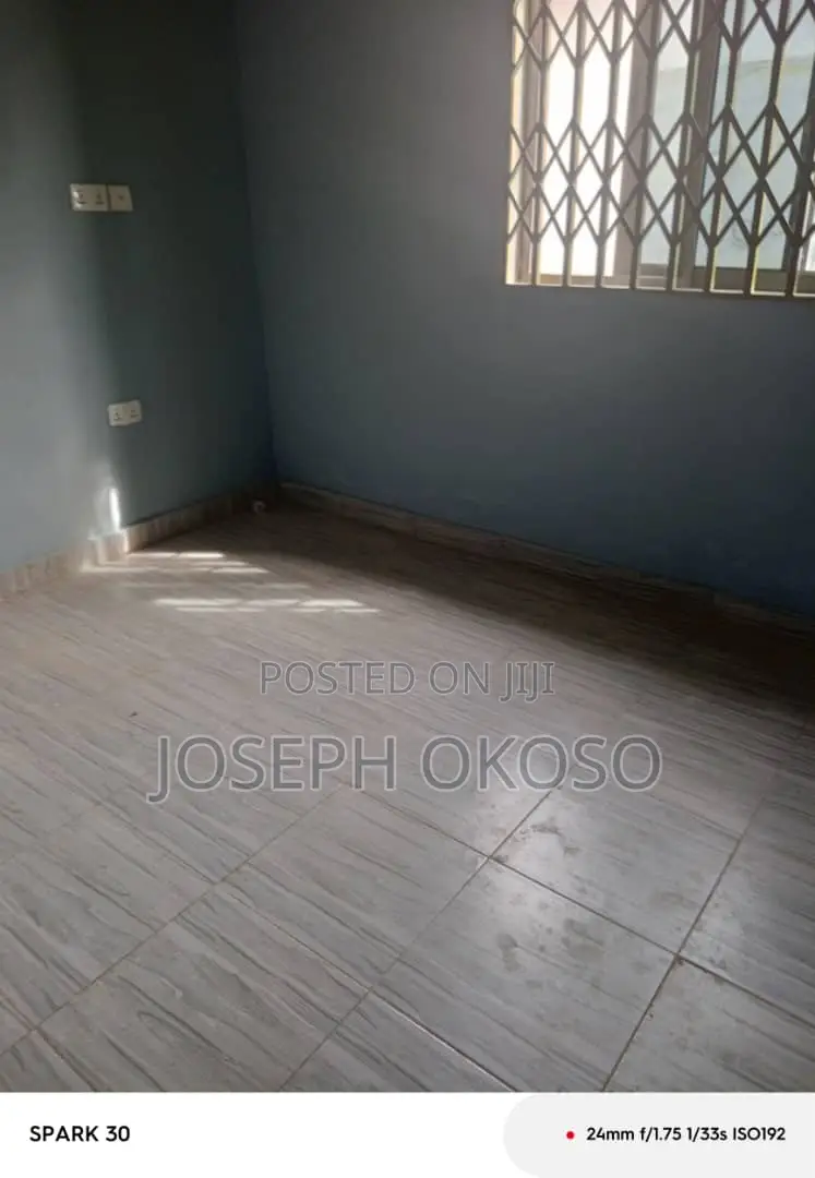 Mini Flat in Little Rock Consult, Dzorwulu for rent
