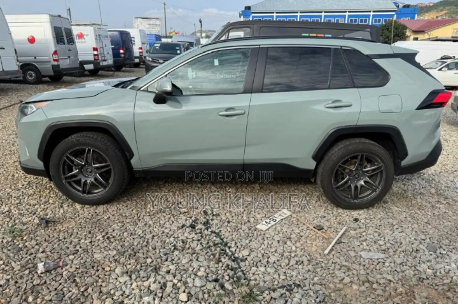 Toyota RAV4 2021 Green