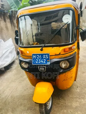 Bajaj RE 2026 Yellow