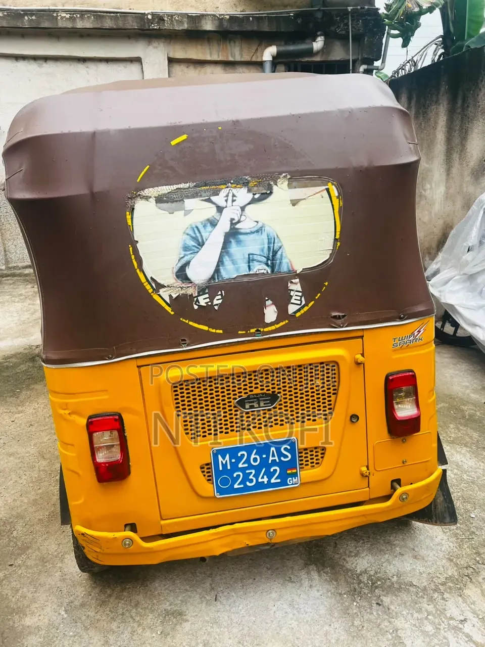 Bajaj RE 2026 Yellow