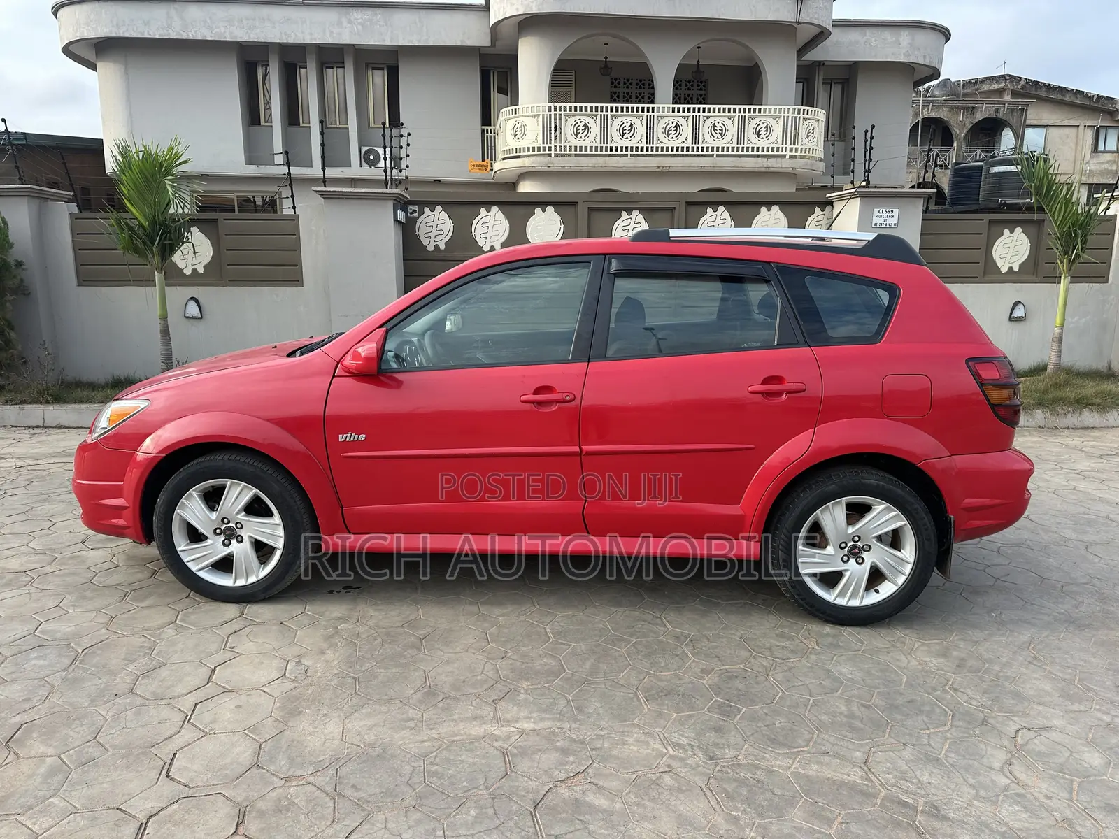 Pontiac Vibe 2010 Red