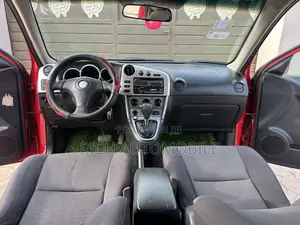 Pontiac Vibe 2010 Red