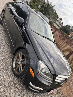Mercedes-Benz C250 2014 Black