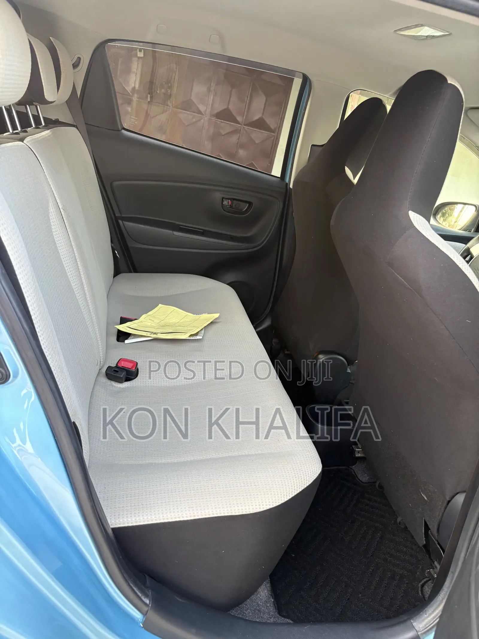 Toyota Vitz 1.3 FWD 5dr 2016 Blue