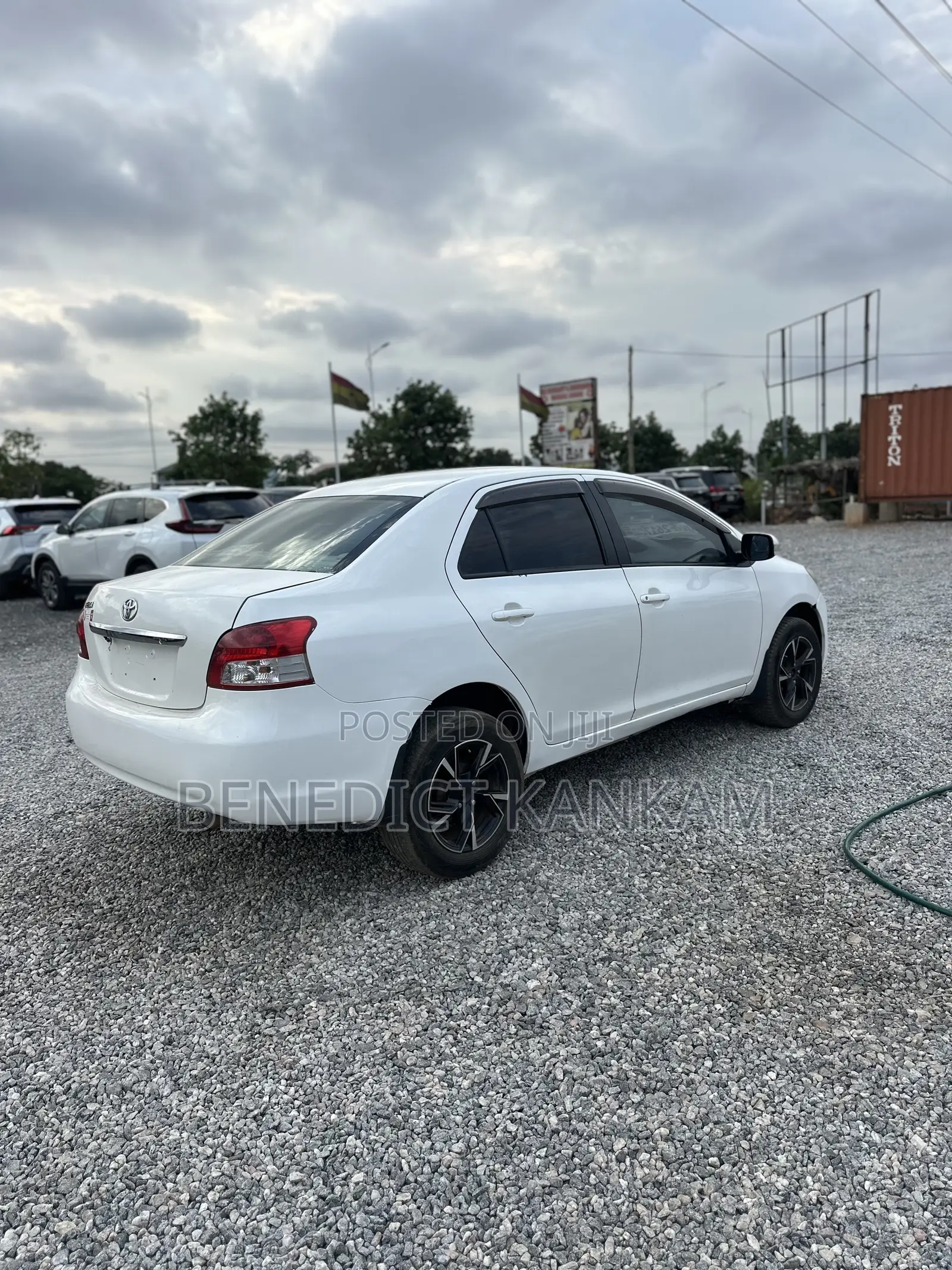 Toyota Belta 2010 White