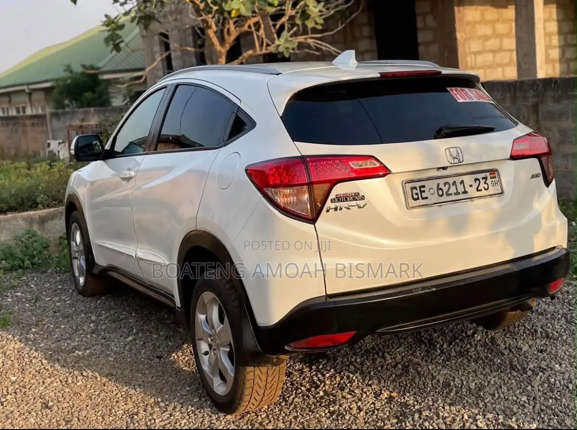 Honda HR-V 4dr SUV (1.5L 4cyl CVT) 2016 White