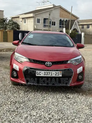 Toyota Corolla LE 4dr Sedan (1.8L 4cyl CVT) 2015 Red