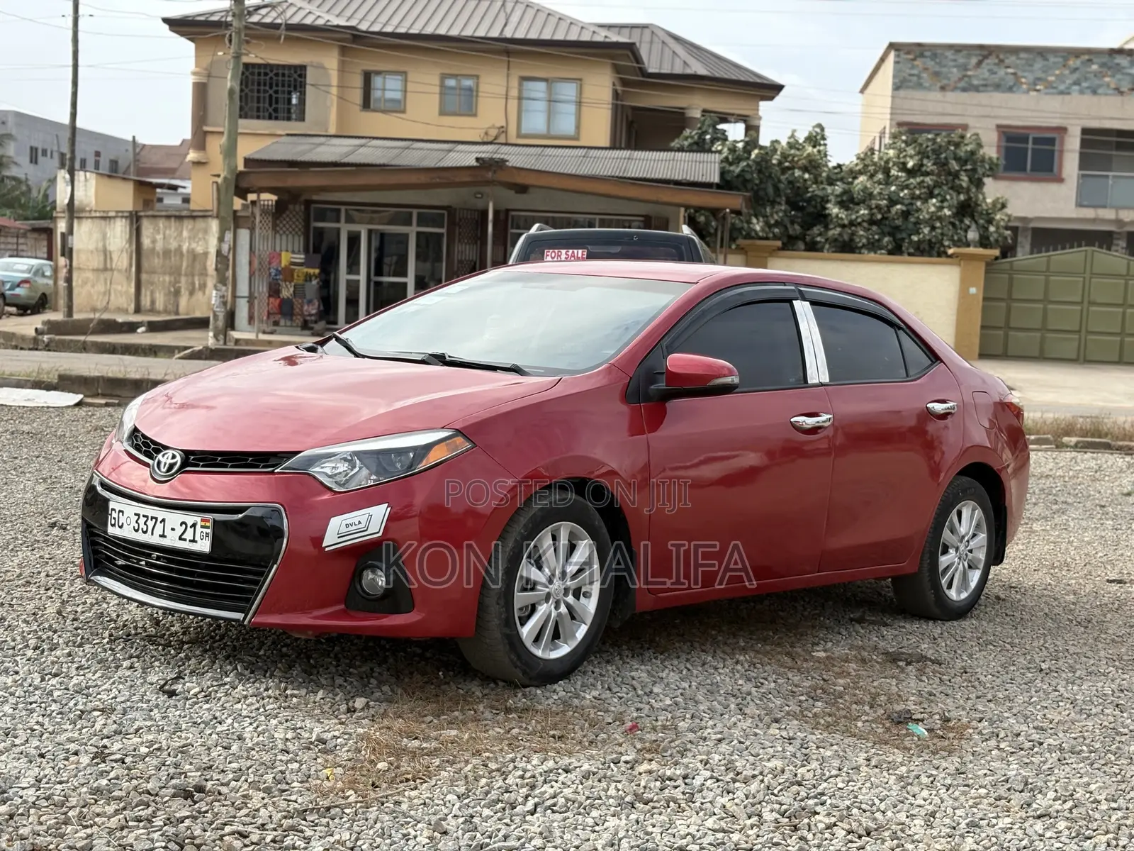 Toyota Corolla LE 4dr Sedan (1.8L 4cyl CVT) 2015 Red