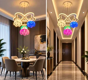 LUXURIOUS Chandelier Light.