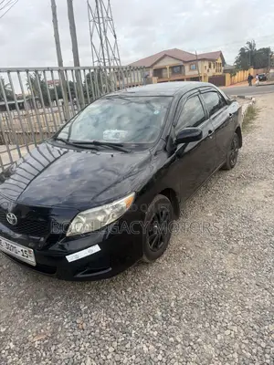 Toyota Corolla 2010 Black