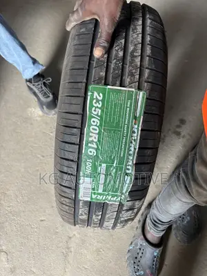235/60r16 Tire