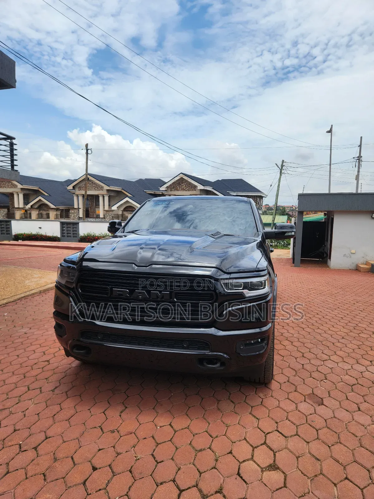 RAM 1500 2022 Black
