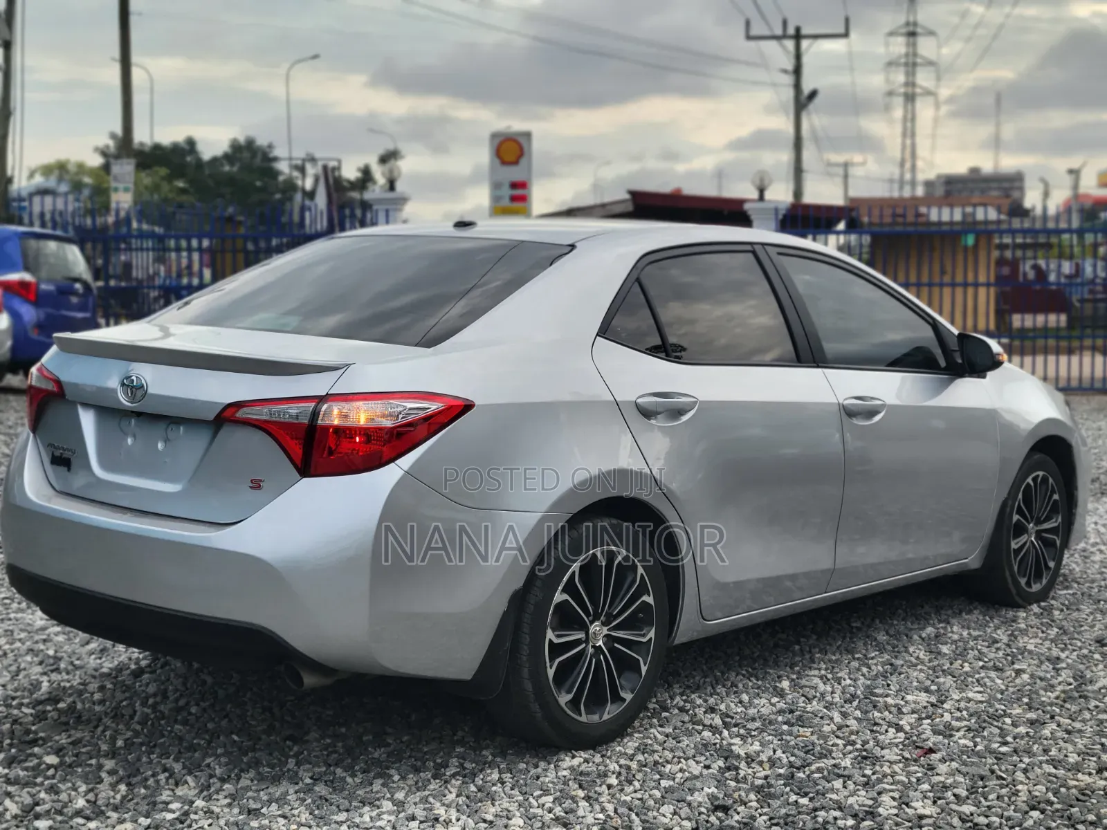 Toyota Corolla S 4dr Sedan (1.8L 4cyl CVT) 2016 Silver