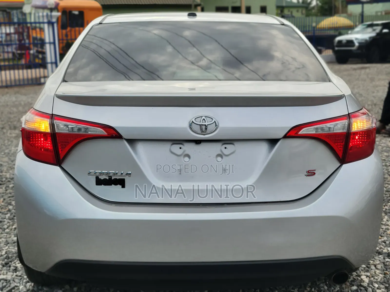 Toyota Corolla S 4dr Sedan (1.8L 4cyl CVT) 2016 Silver