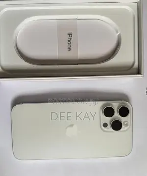 Apple iPhone 15 Pro Max 256 GB Silver