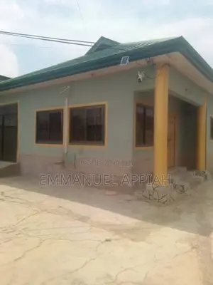 6bdrm House in Tabora, Accra Metropolitan for sale