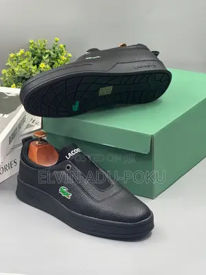 Lacoste Low Laceless Footwear , Swipe>