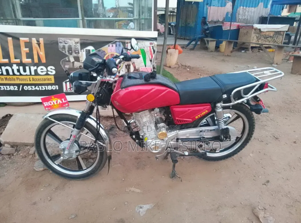 New Royal RY125 2026 Red