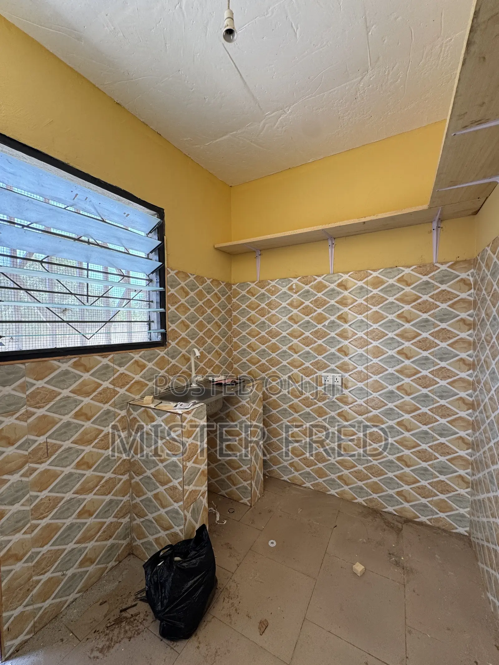 1bdrm Apartment in New Bortianor, Weija for rent