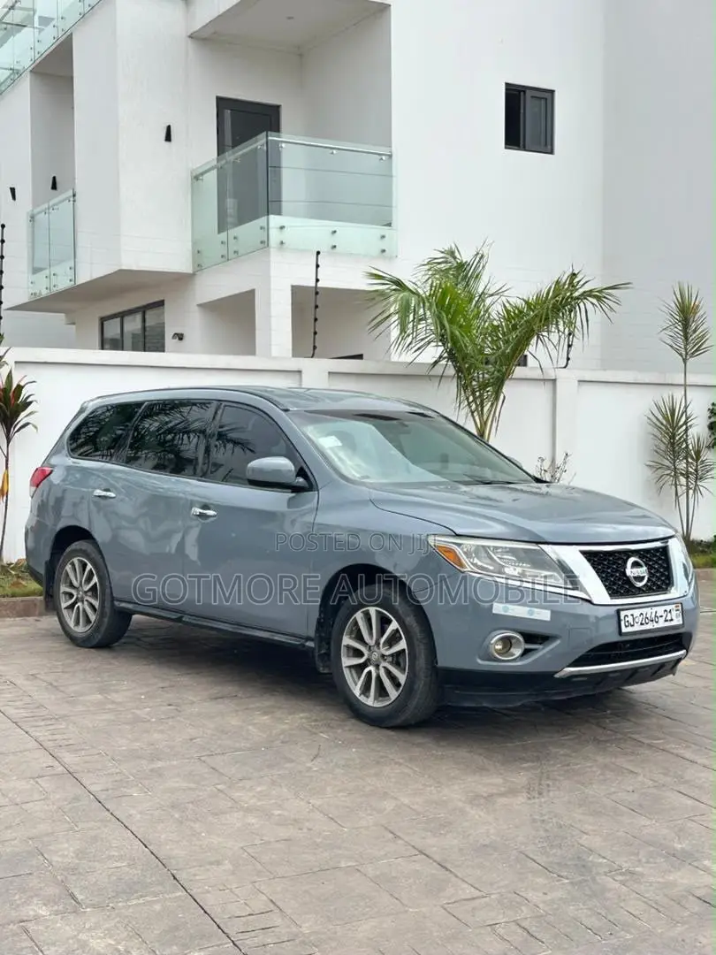Nissan Pathfinder SL FWD 2013 Beige