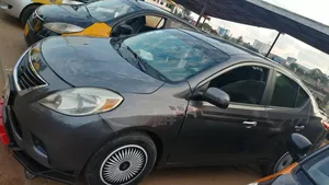Nissan Versa 1.6 SV Sedan 2012 Gray