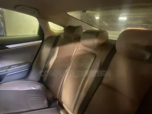 Honda Civic Touring 4dr Sedan (1.5L 4cyl) 2016 Gray