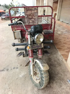 Tricycle 2025 Red