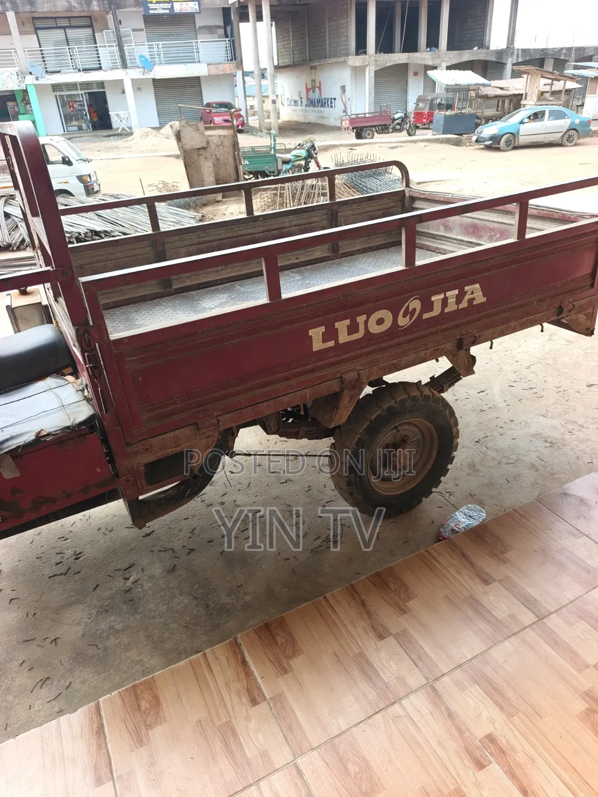 Tricycle 2025 Red