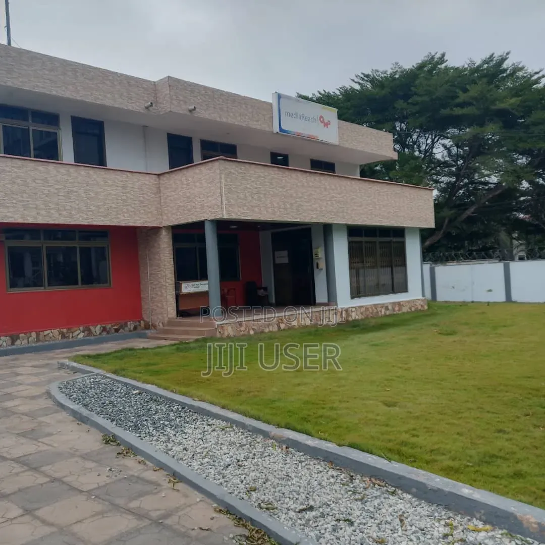 6bdrm House in Eastcanto, US Embassy Area for rent