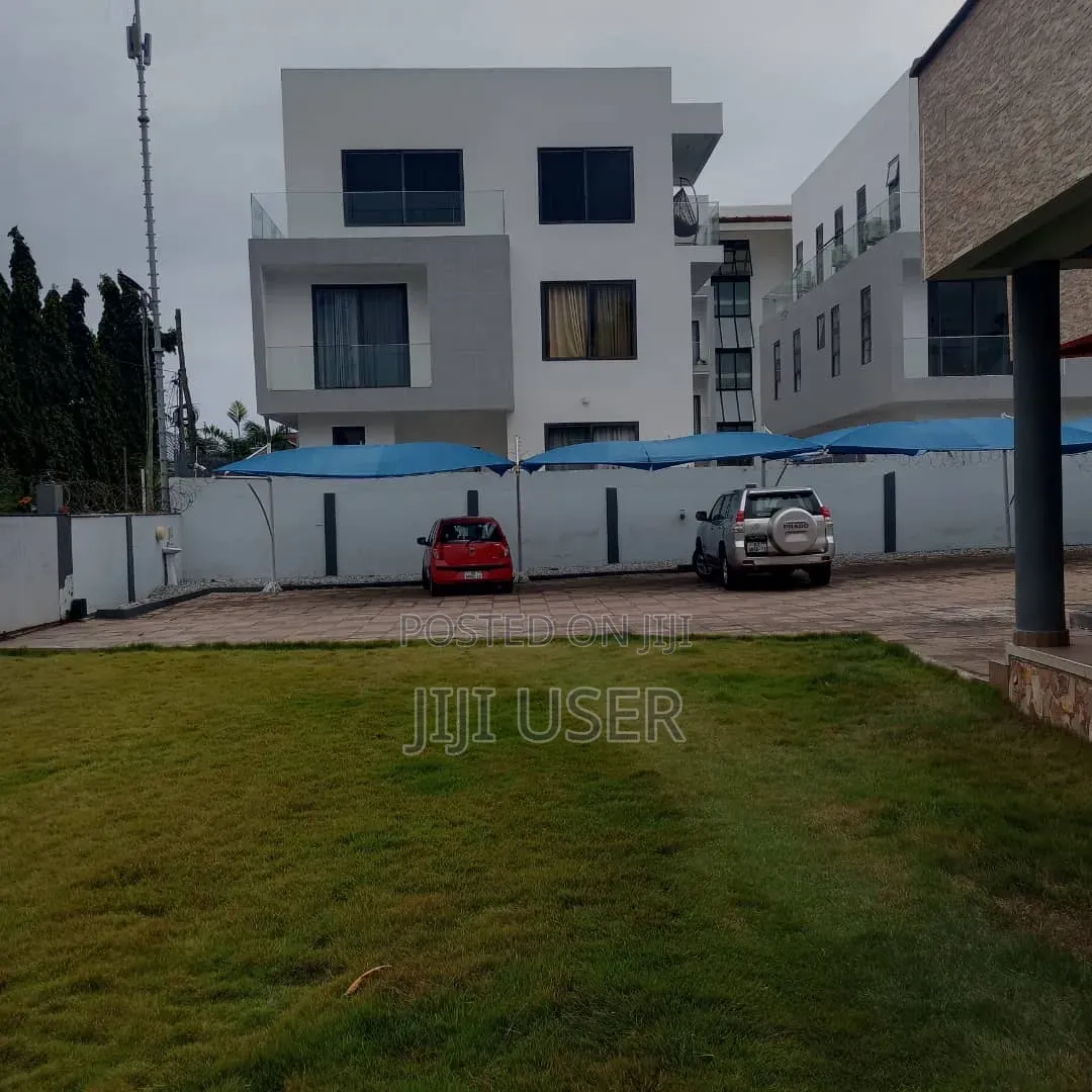 6bdrm House in Eastcanto, US Embassy Area for rent