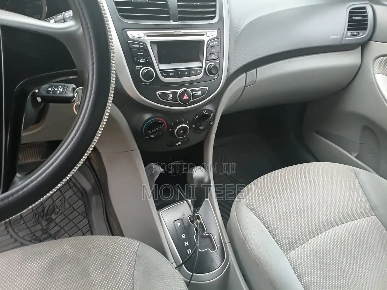 Hyundai Accent 2014 Silver