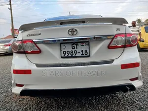 Toyota Corolla 2013 White