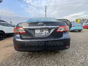 Toyota Corolla 2013 Gray