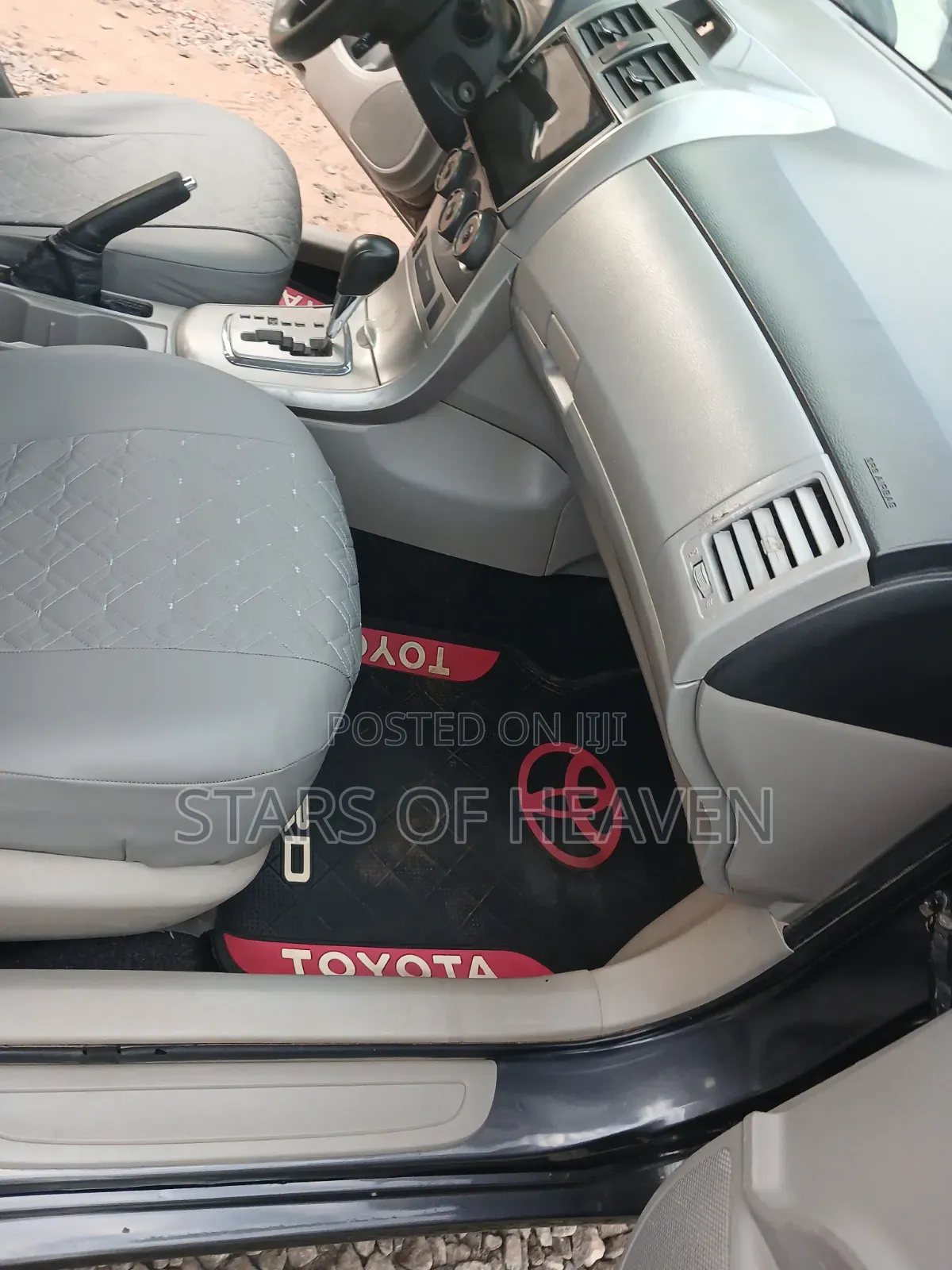 Toyota Corolla 2013 Gray