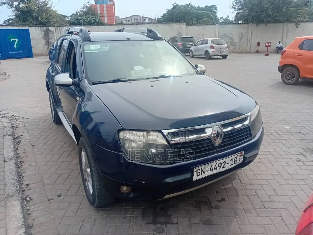 Renault Duster 2018 Blue