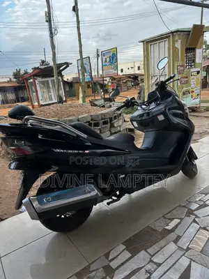 Suzuki Burgman 2016 Black
