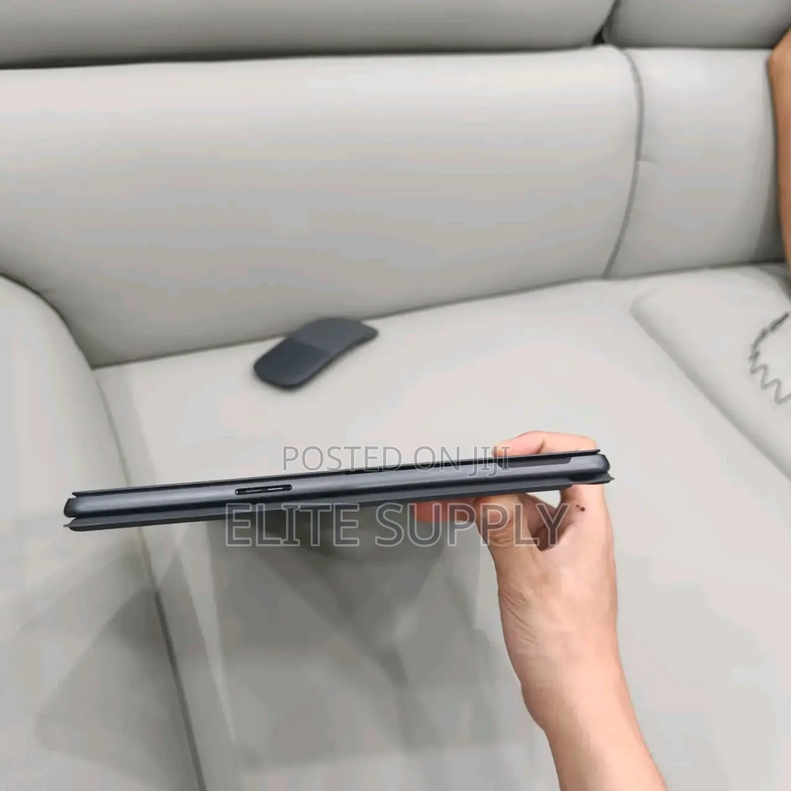 New Laptop Microsoft Surface Pro 8 16GB Intel Core i5 SSD 512GB